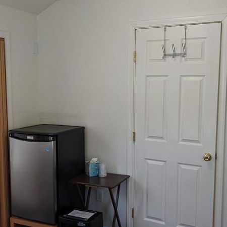 Room #3 At The Apple Place Miramonte ภายนอก รูปภาพ